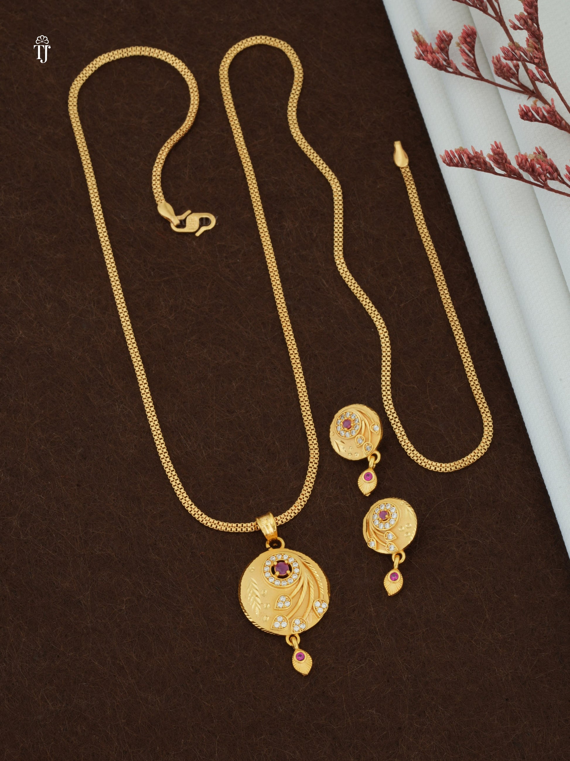 1 Gram Gold Plated Jewellery Set for Women | Gorgeous Pendant & Earrings Set (1 Set)