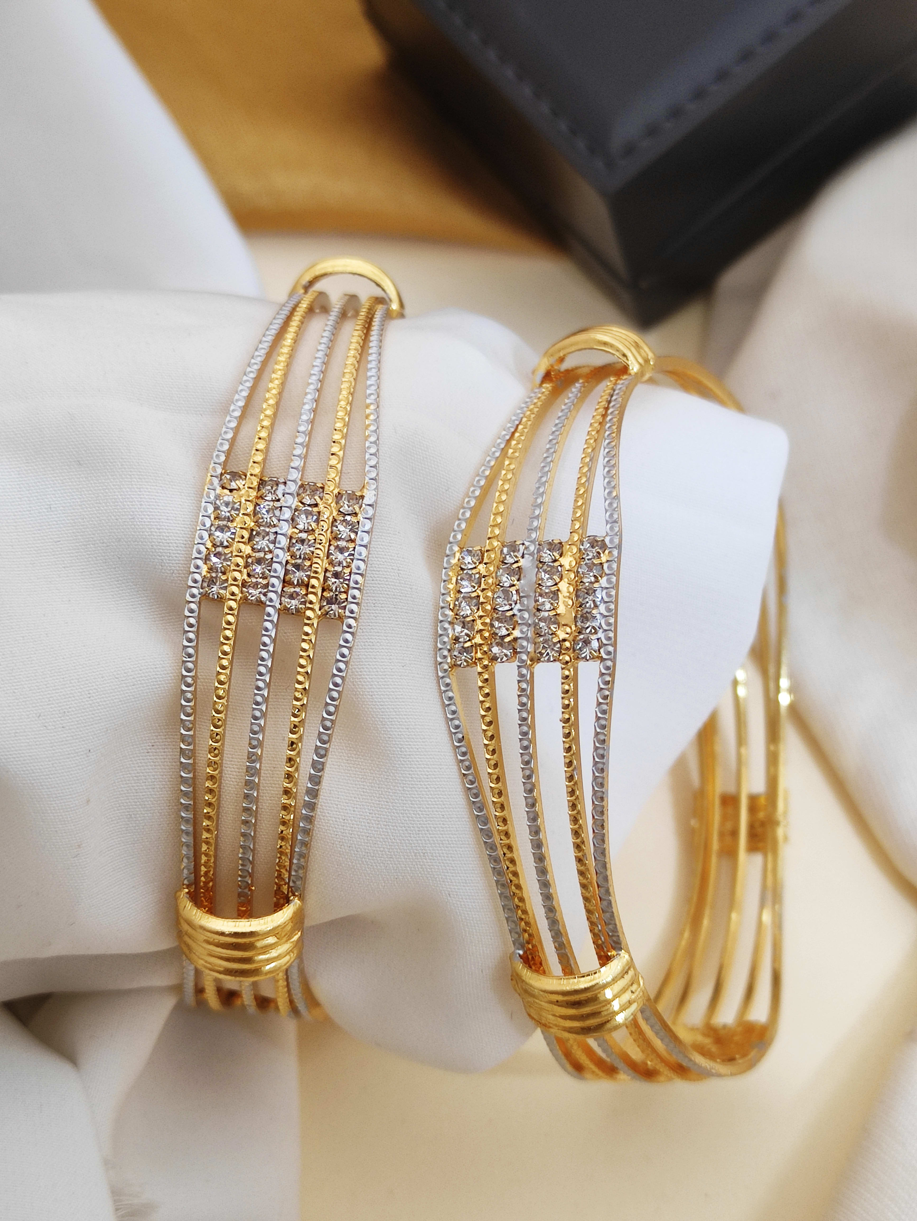 Beautiful Primium Quality Bangles With Silver & Gold Tone Pack Of 2 Pieces (1 Pair )