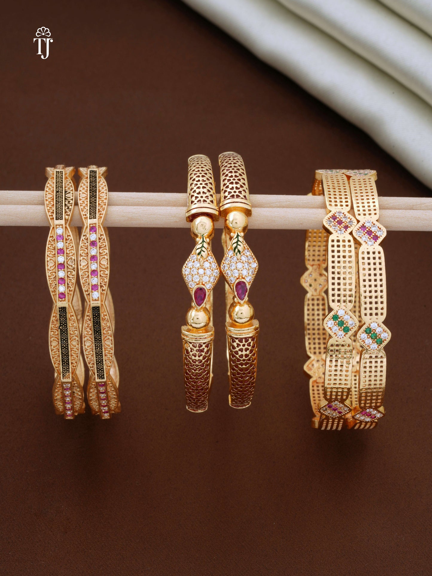 Gold Plated Bangles Designs | Luxurious Brass Bangles for Every Look - Combo Set of 6 Pcs (3 Pairs)