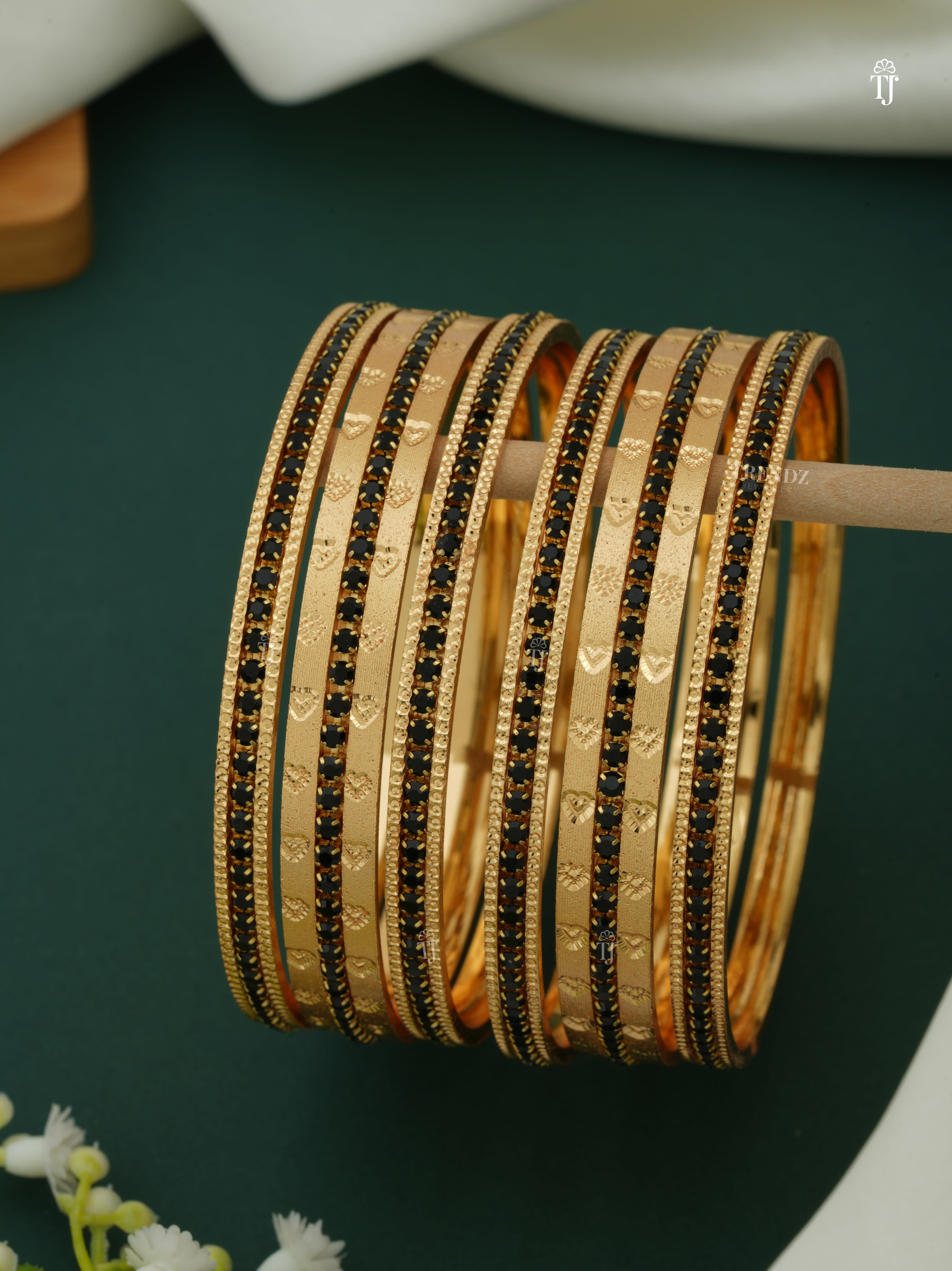 Fancy Bangles Latest Design CNC | Black Heart Shape Bangles for Women