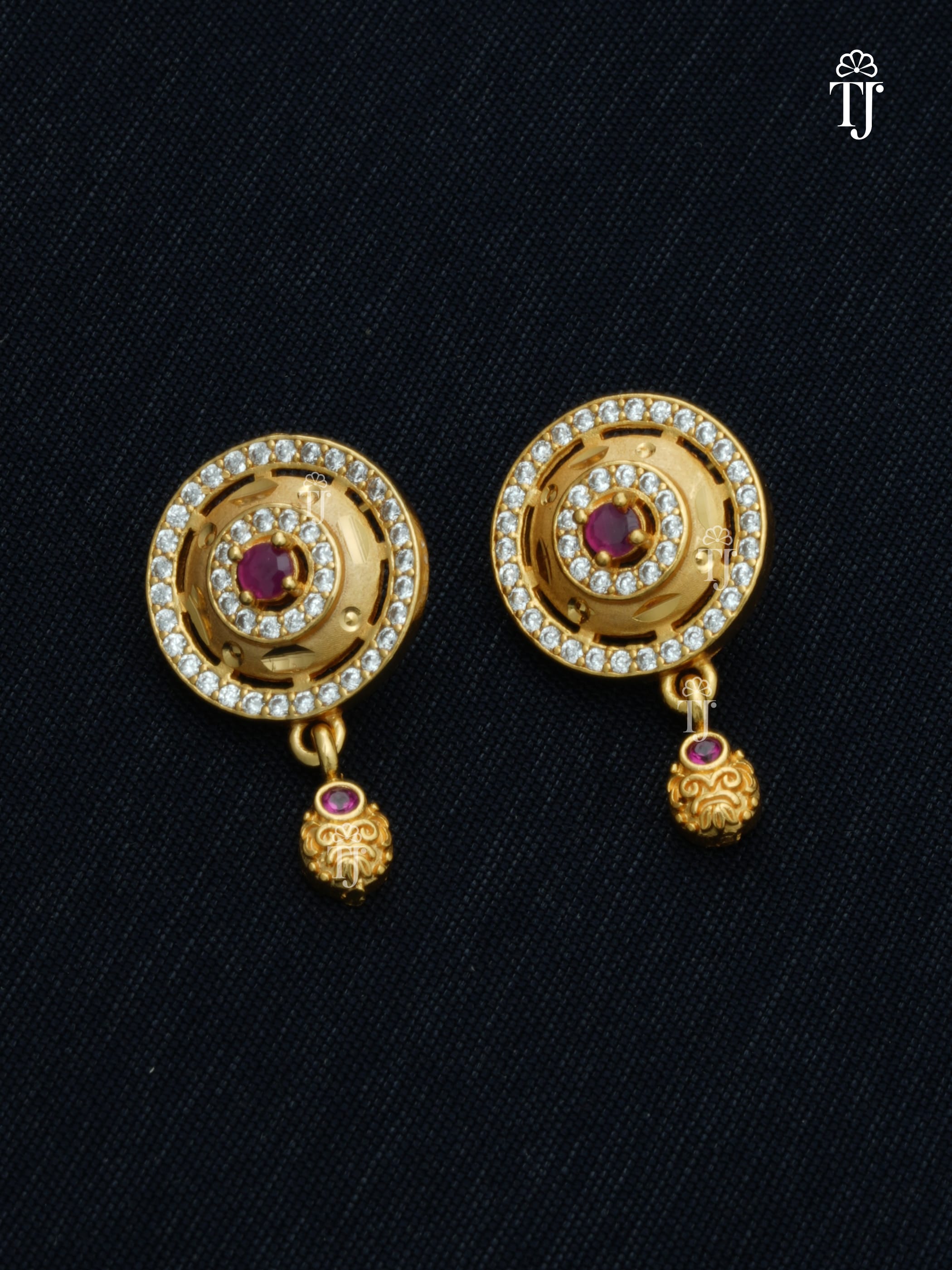 Gold Plated Jewellery Set for Women | Radiant Pendant and Earrings Set