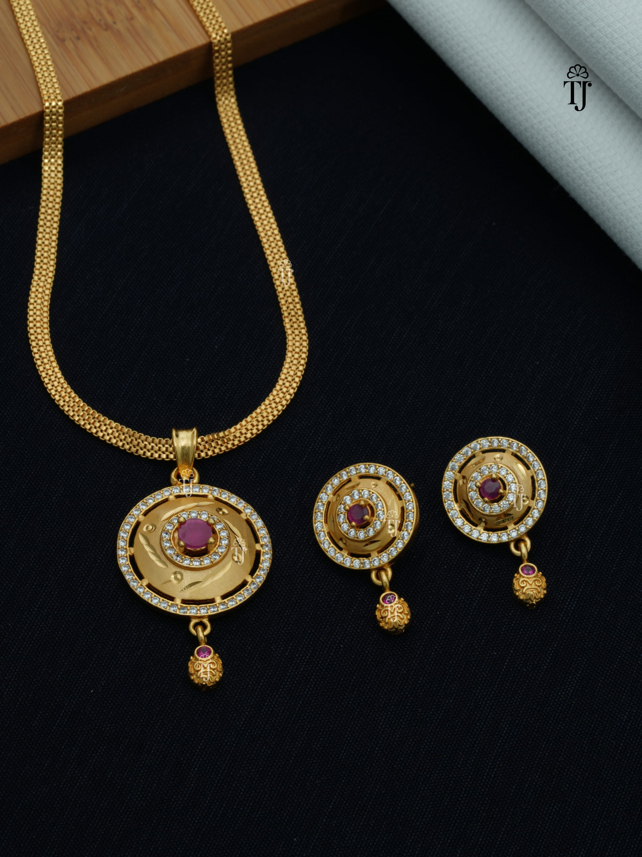 Gold Plated Jewellery Set for Women | Radiant Pendant and Earrings Set