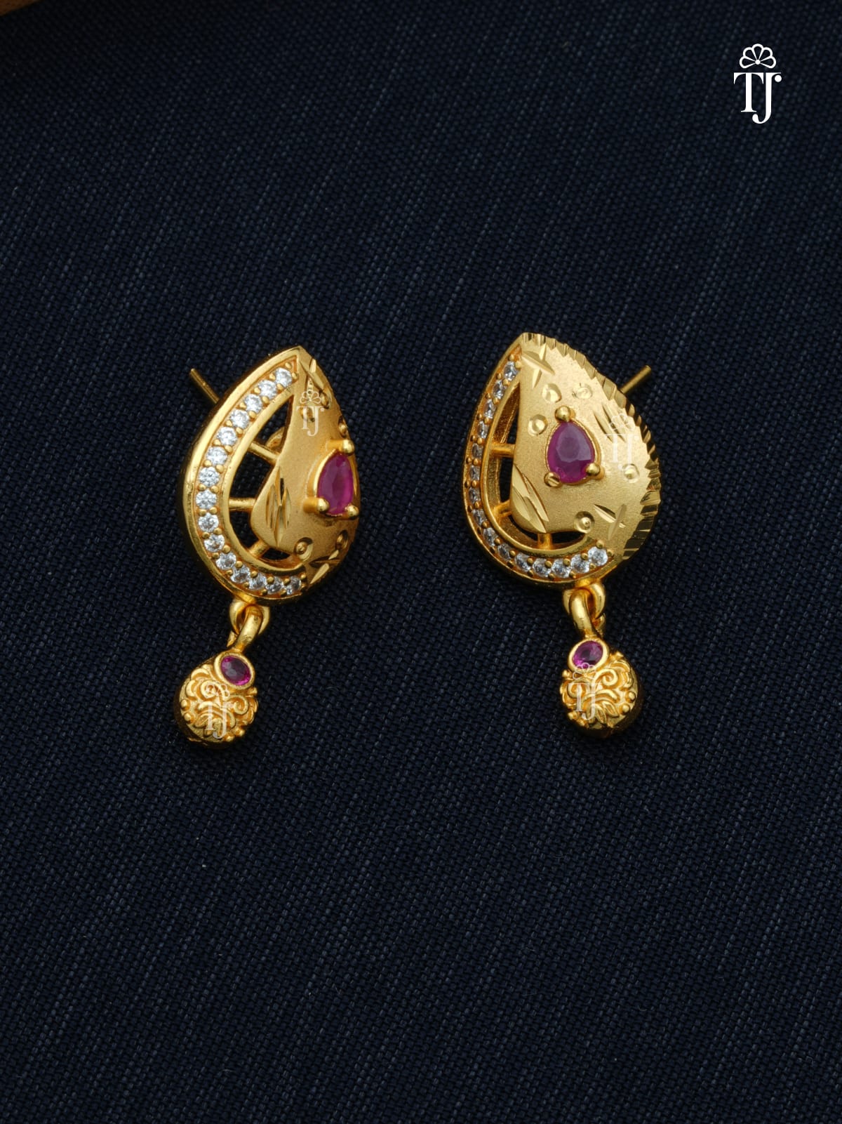 Latest Design Gold Plated Pendant Set | Trendy Pendant and Earrings Set for Women