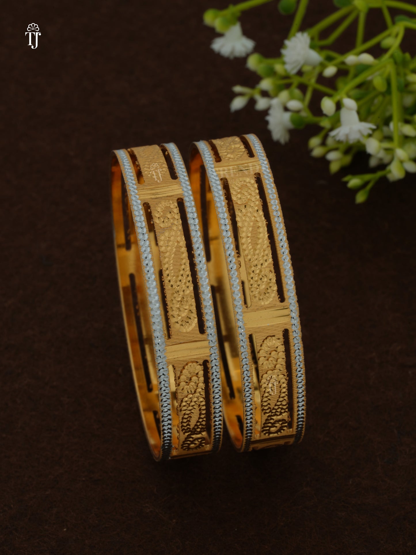 Modern CNC Bangle Designs | Stylish 2-Bangle Set for Women (1 Pair)