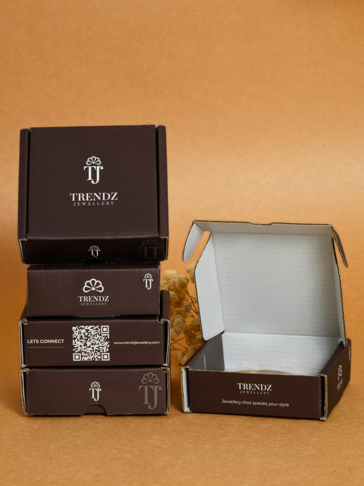 Gold Plated Sleek Plain Bangles – Charming 8-Piece Set for Daily Wear