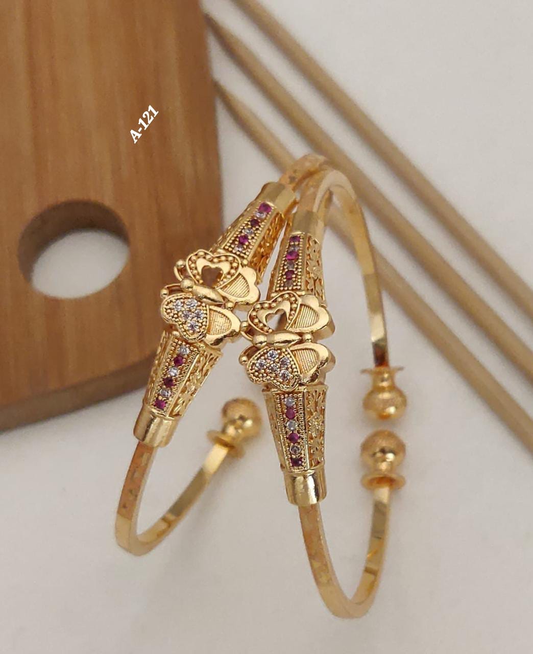 Stylish Adjustable Bracelet For Women & Girls Pack Of 2 Piece (1 Pair)