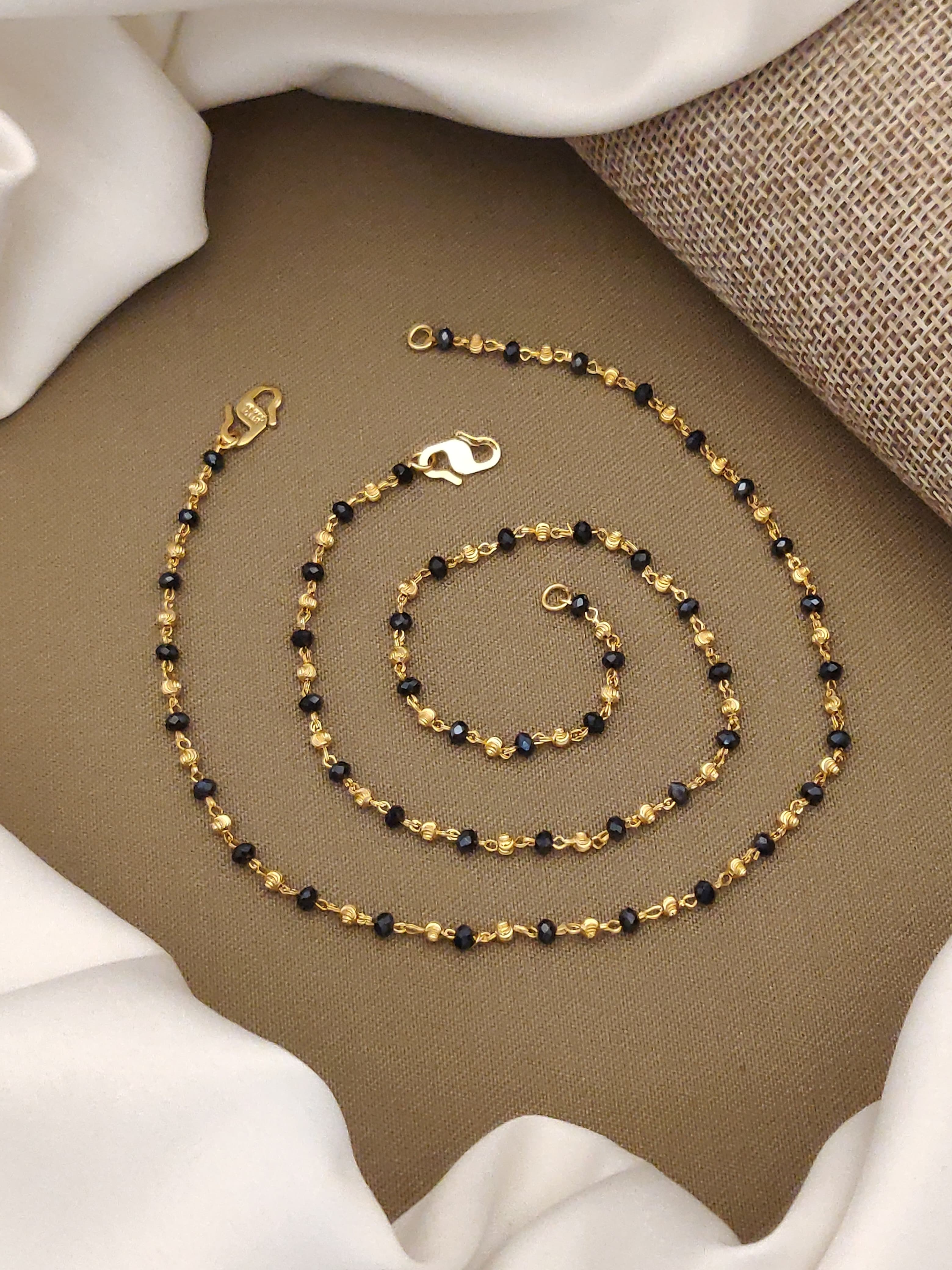 Stylish Daily Wear Anklets With Micro Gold Finish ( 10 " Inch )