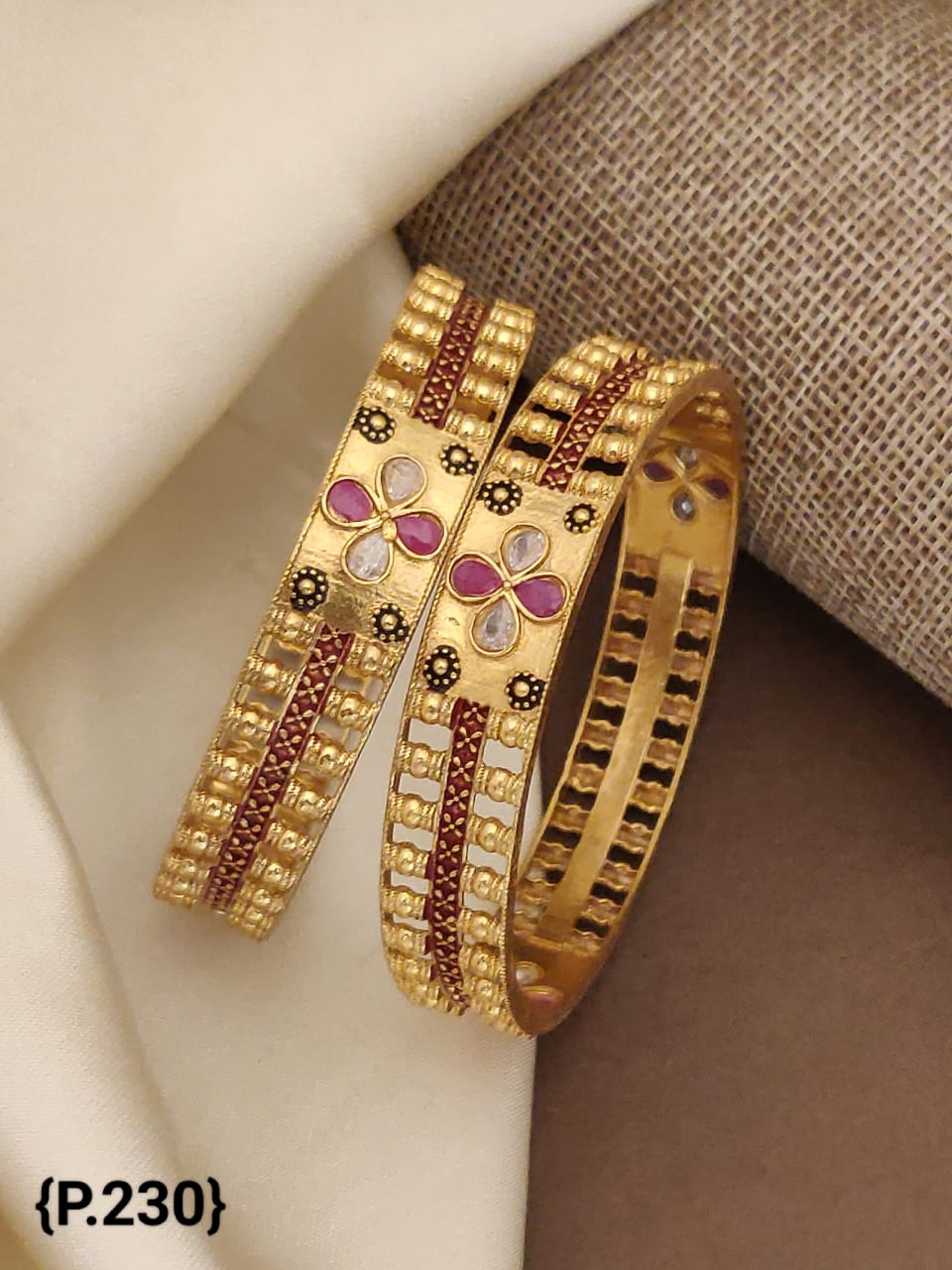 Stylish Trendy Daily Wear Bangles For Women & Girls – Trendz Jewellery