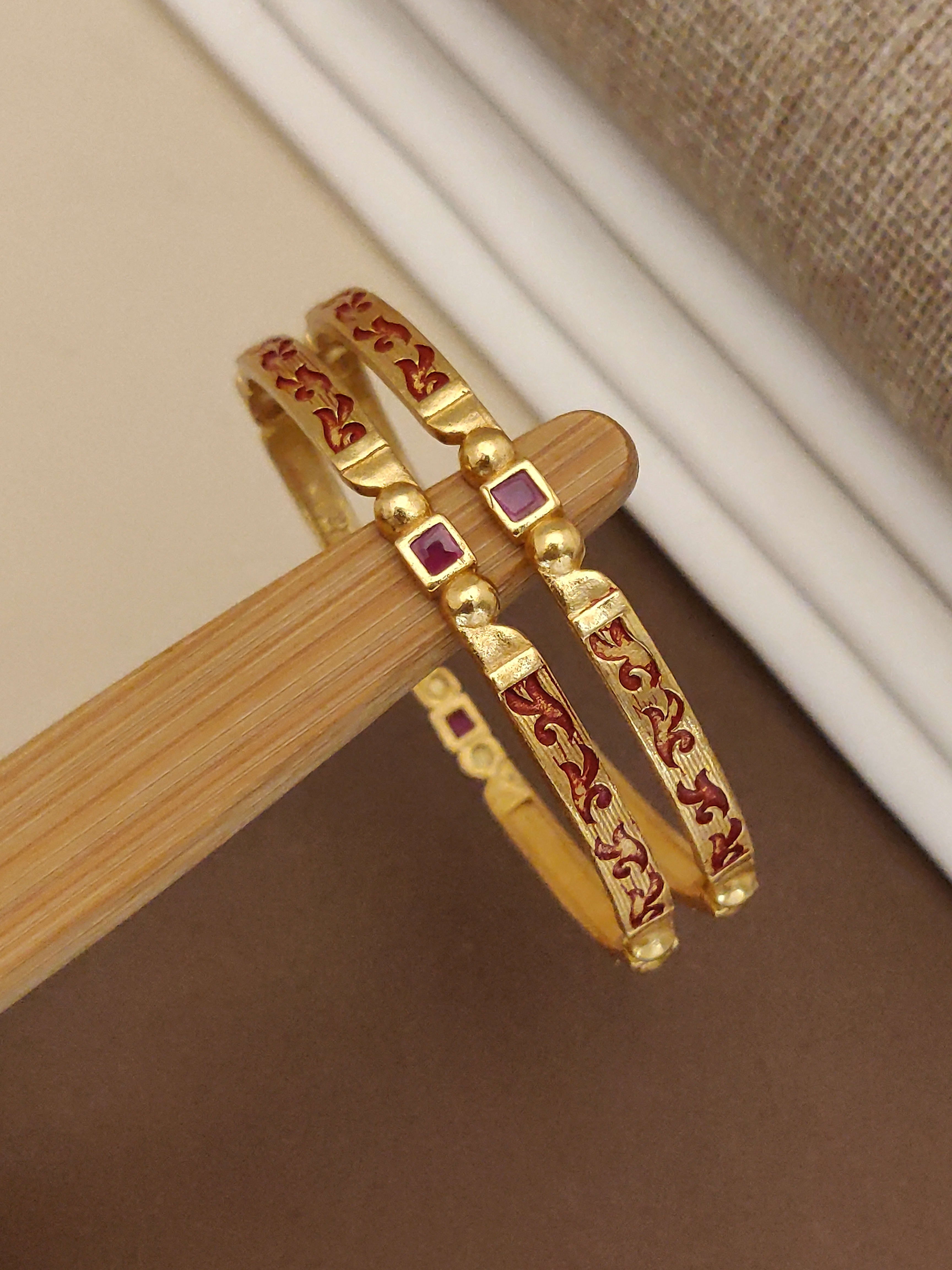 Trending Daily Wear Bangles With Ruby Stones Pack Of 2 Pieces ( 1 Pair )