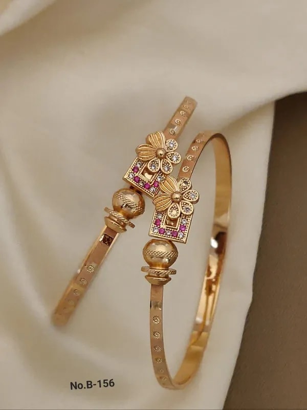 Stylish Adjustable Bracelets For Women & Girls Pack Of 4 Piece ( 2 Pair)