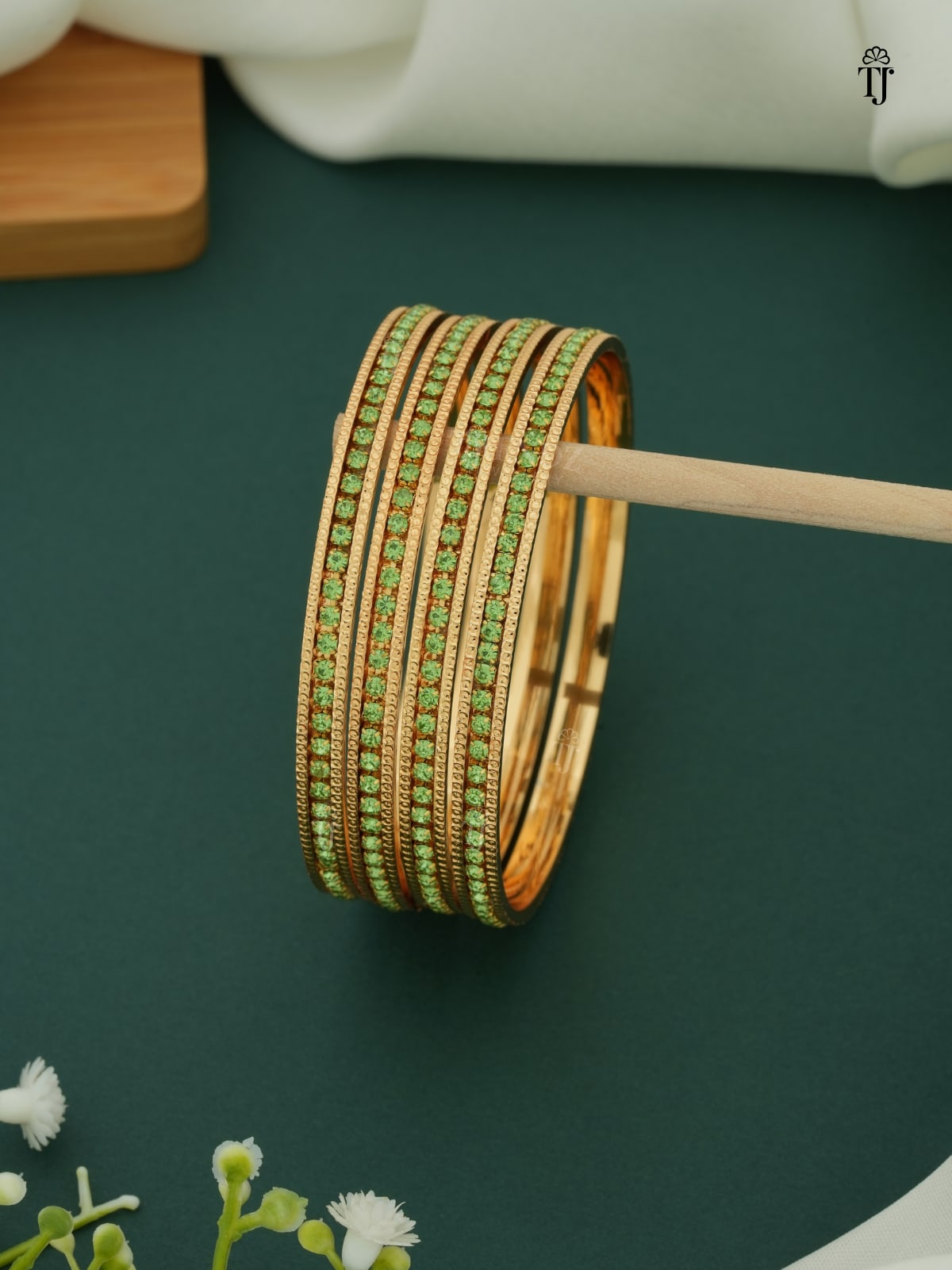 Green Diamond Bangles Set of 4 | Radiant & Trendy Bangle Set for Women