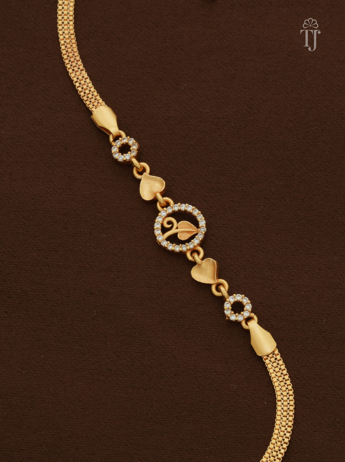 Round Leaf Charm AD Stone Gold Plated Bracelet for Women