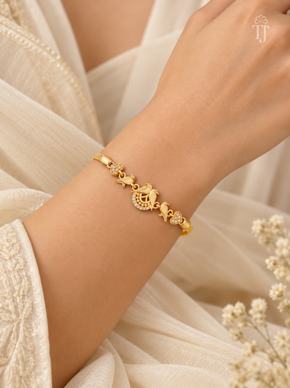 Model wearing designer parrot bracelet with AD diamond on wrist